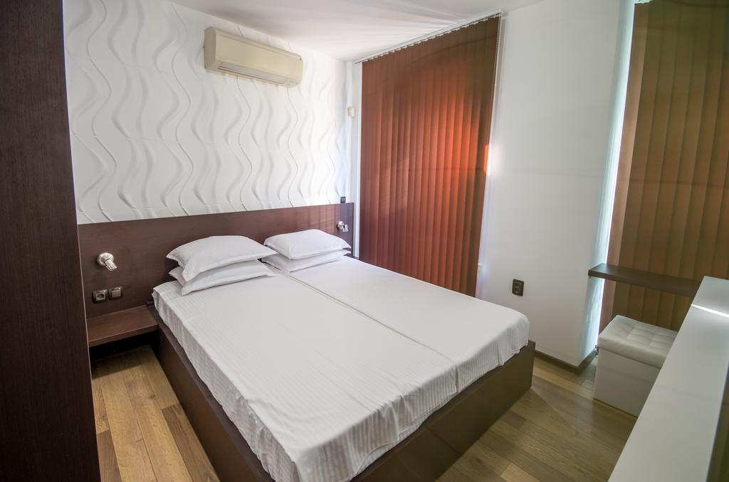 וארנה City Apartments La Casa מראה חיצוני תמונה